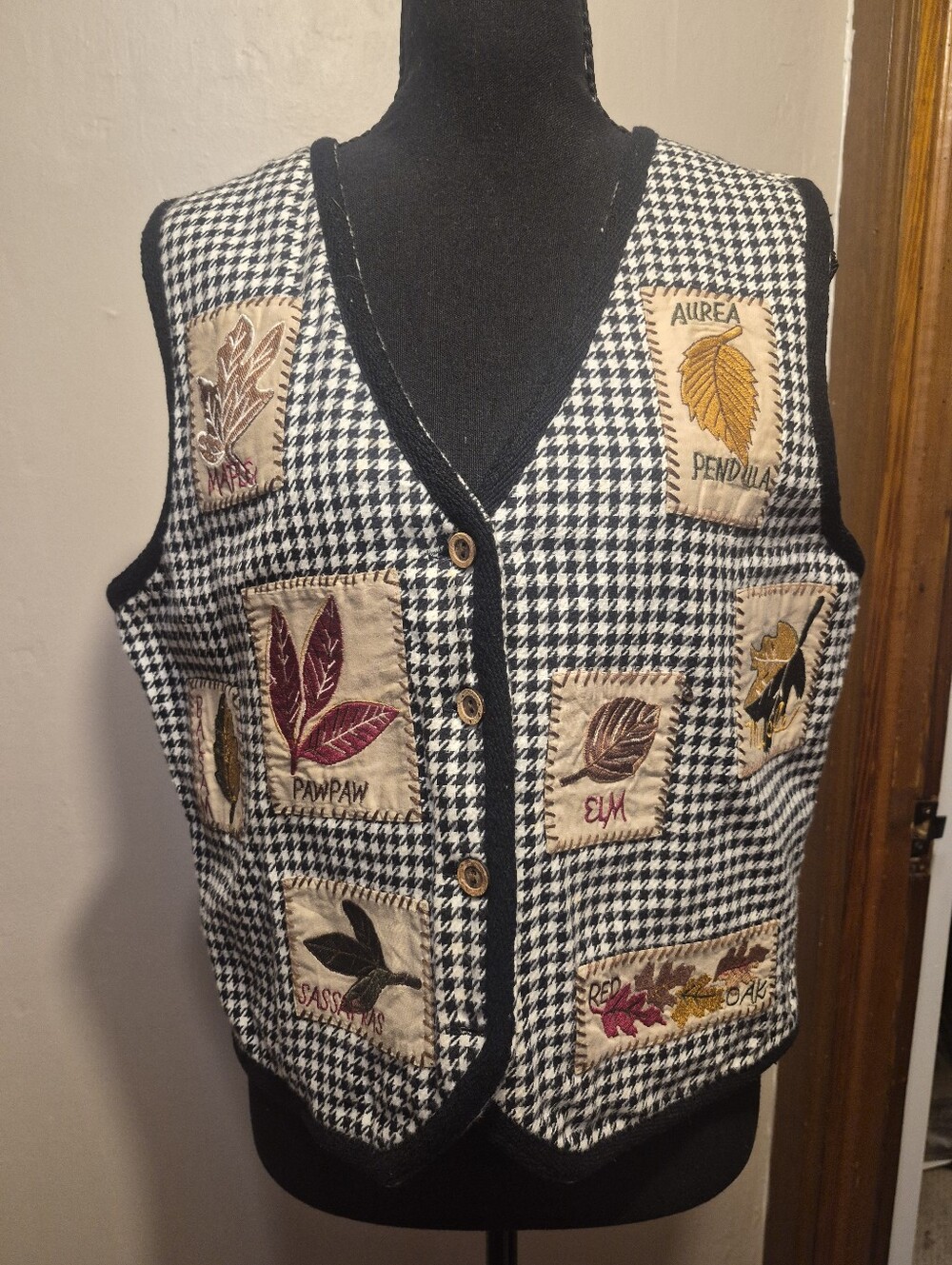 Vtg 90s Westbound Fall Leaf Houndstooth Patchwork Novelty Sweater Vest Medium